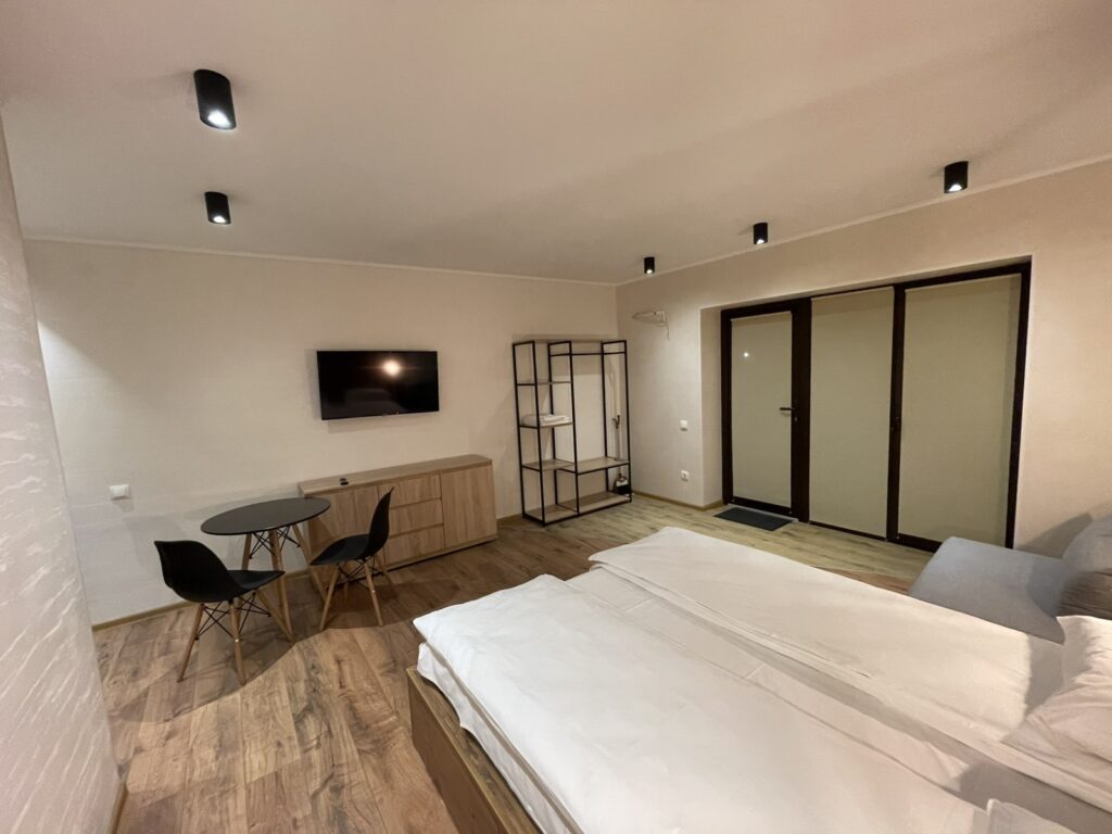 АПАРТАМЕНТИ № 5